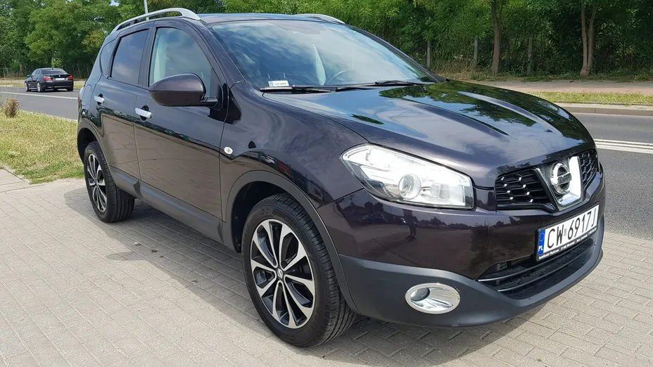 NISSAN Qashqai -