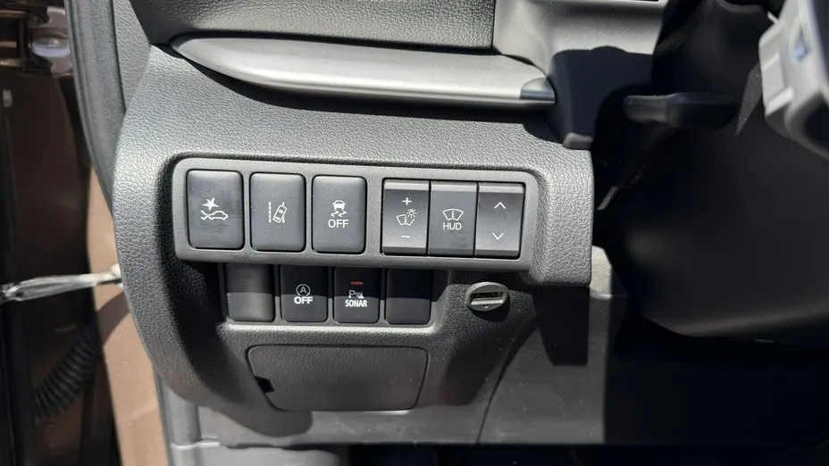 MITSUBISHI Eclipse Cross -