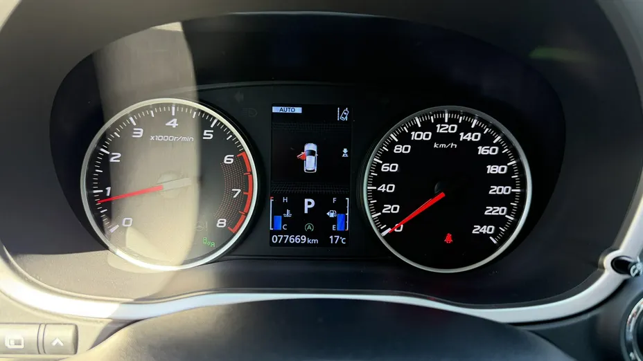 MITSUBISHI Eclipse Cross -