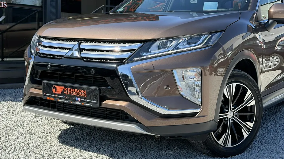 MITSUBISHI Eclipse Cross -