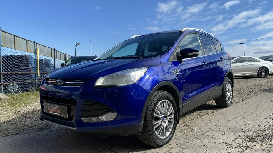 FORD Kuga -
