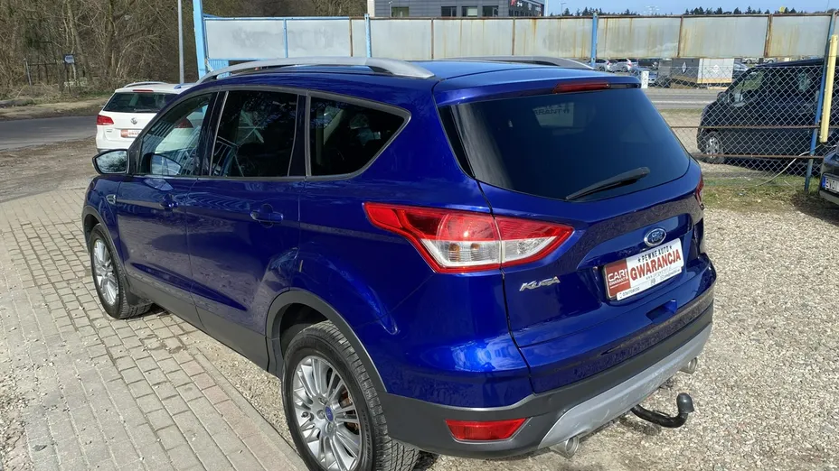 FORD Kuga -