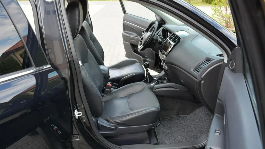 MITSUBISHI ASX -