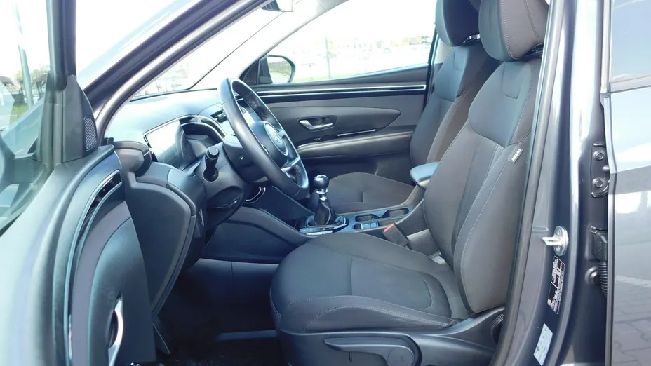 HYUNDAI Tucson -