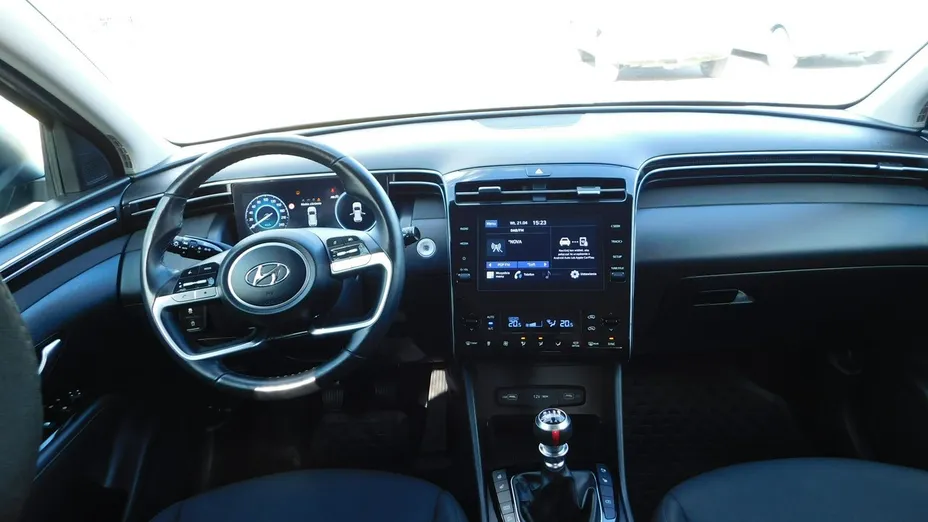 HYUNDAI Tucson -