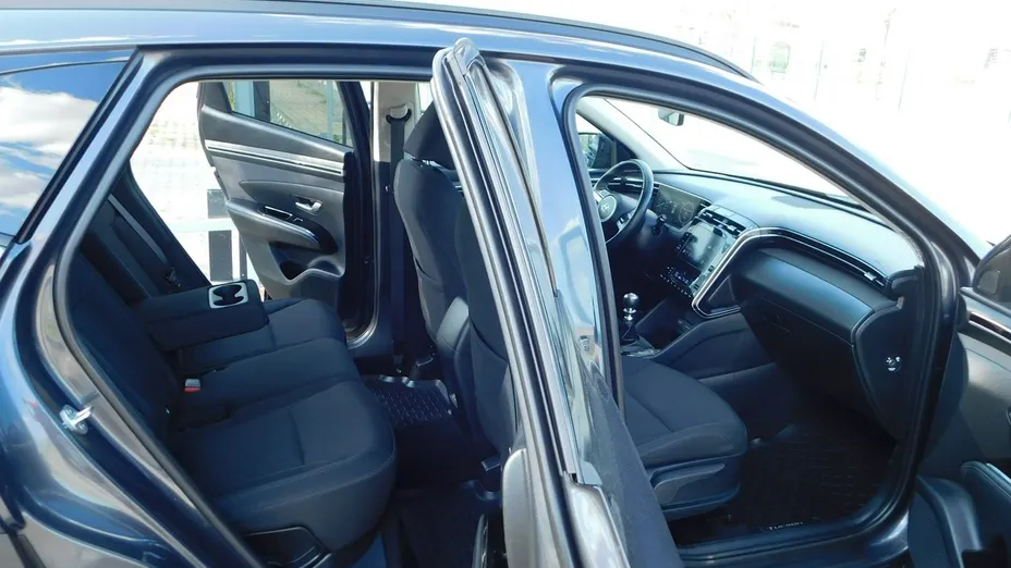 HYUNDAI Tucson -