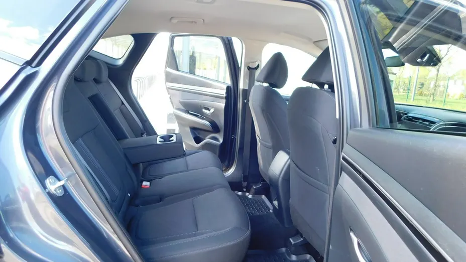HYUNDAI Tucson -