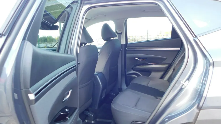 HYUNDAI Tucson -