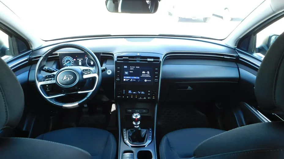 HYUNDAI Tucson -