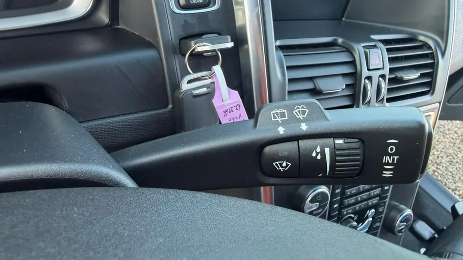 VOLVO XC60 -