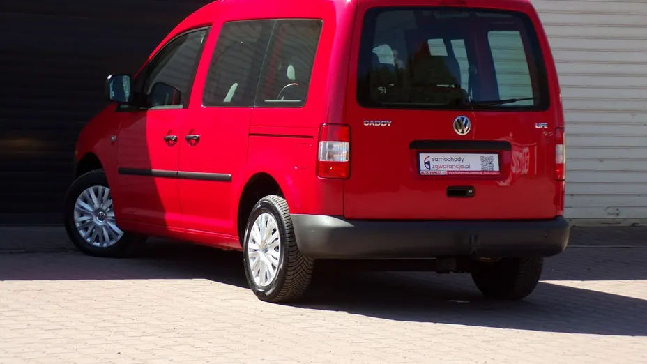 VOLKSWAGEN Caddy -