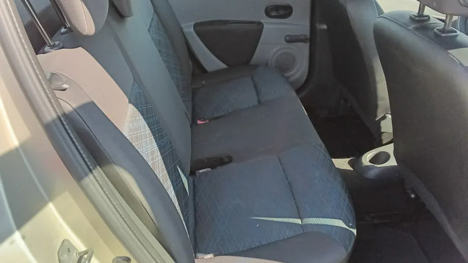RENAULT Clio -