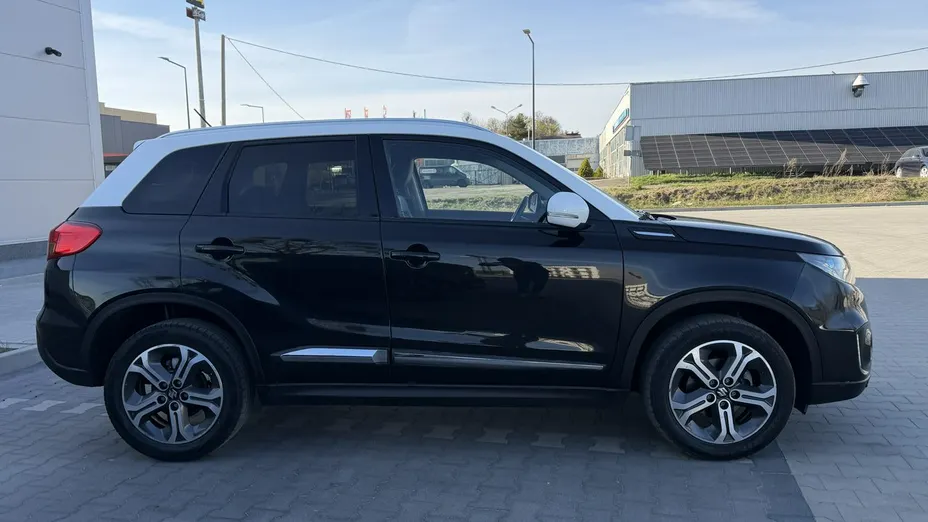SUZUKI Vitara -