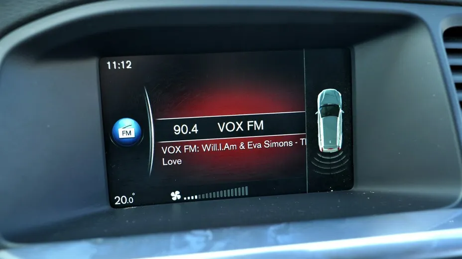 VOLVO V60 -