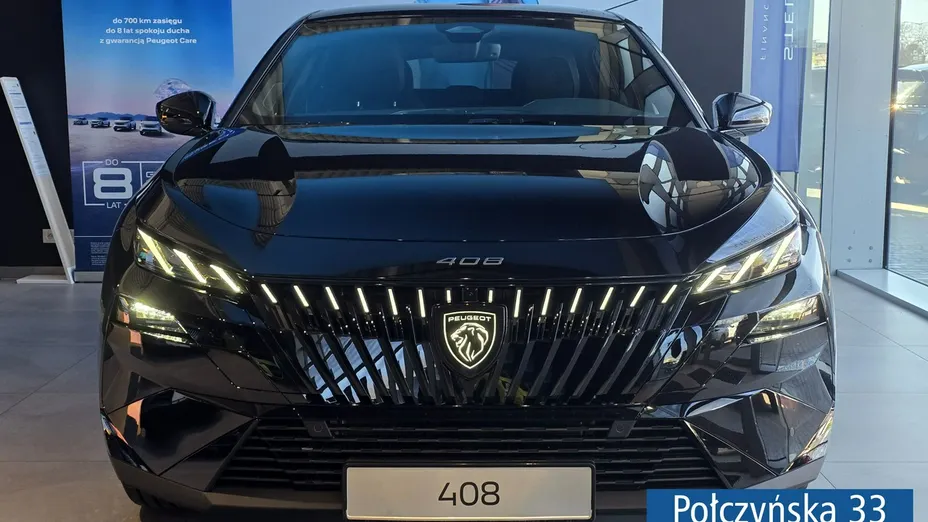 PEUGEOT 408 -