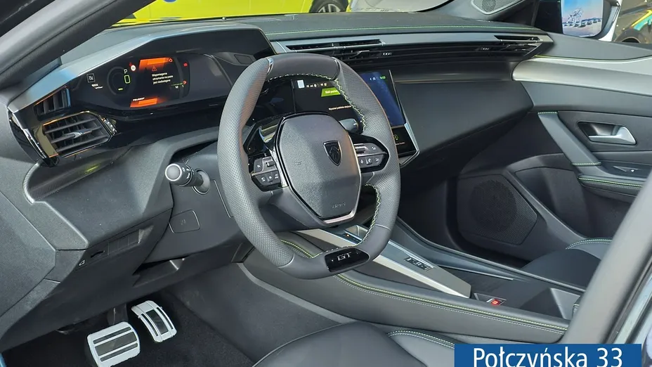 PEUGEOT 408 -