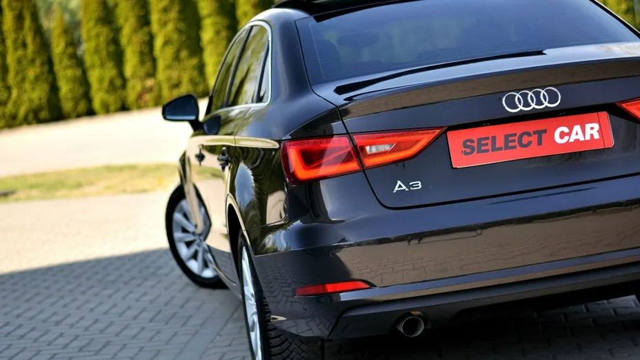 AUDI A3 -
