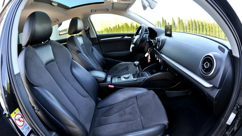 AUDI A3 -