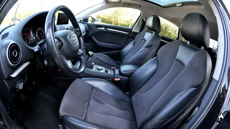AUDI A3 -