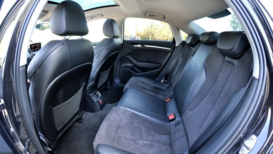 AUDI A3 -