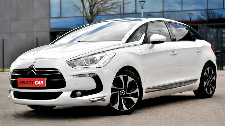 CITROEN DS5 -