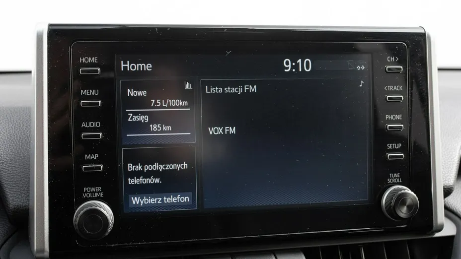 TOYOTA RAV4 -