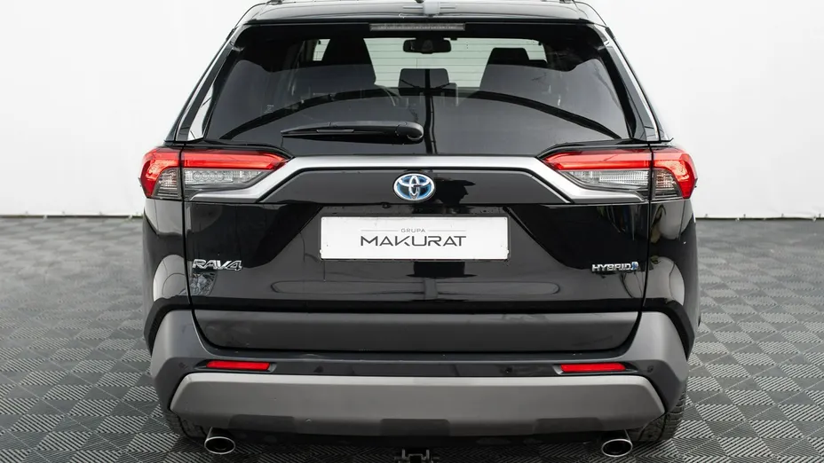 TOYOTA RAV4 -