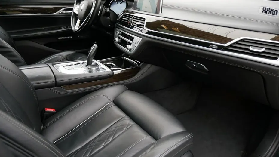 BMW Seria 7 -