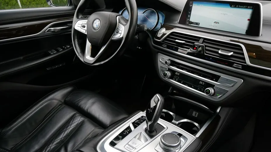 BMW Seria 7 -