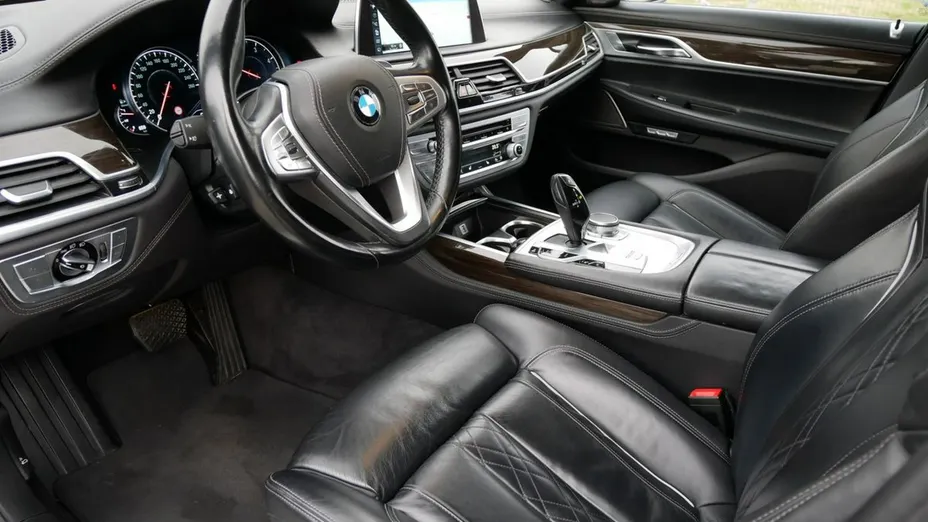 BMW Seria 7 -