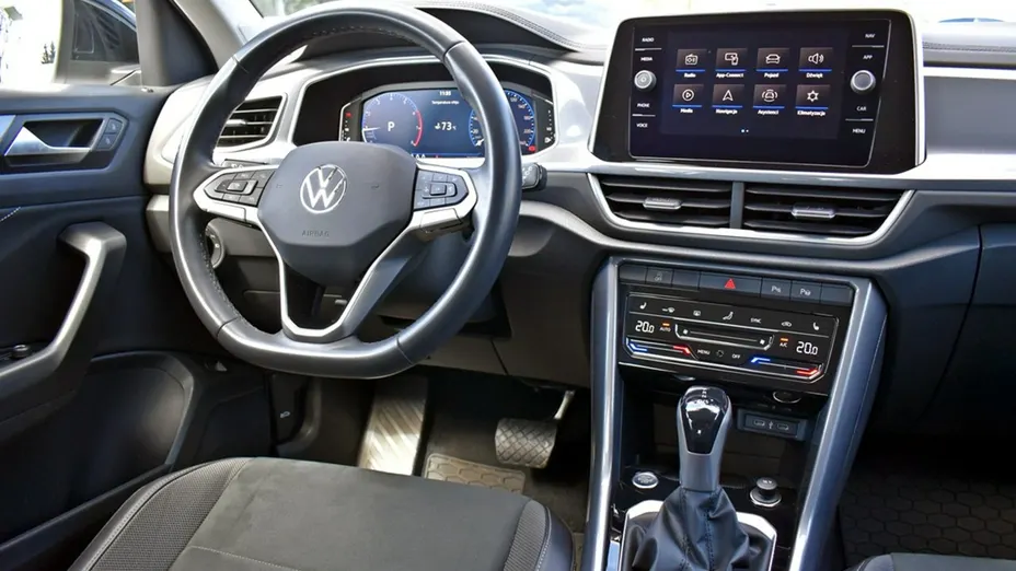 VOLKSWAGEN T-ROC -