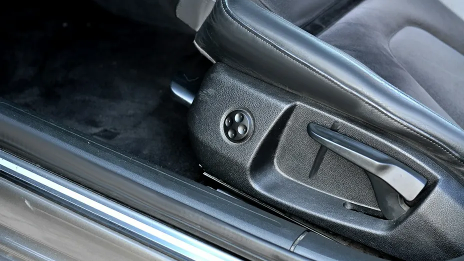 AUDI A4 -