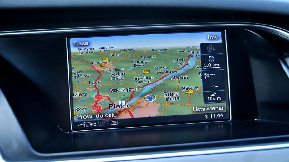 AUDI A4 -