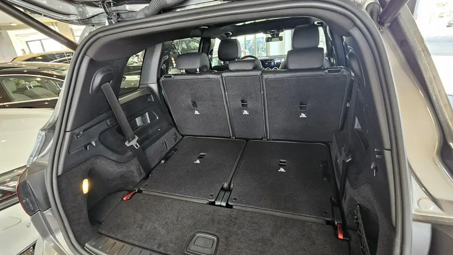 MERCEDES-BENZ GLB -