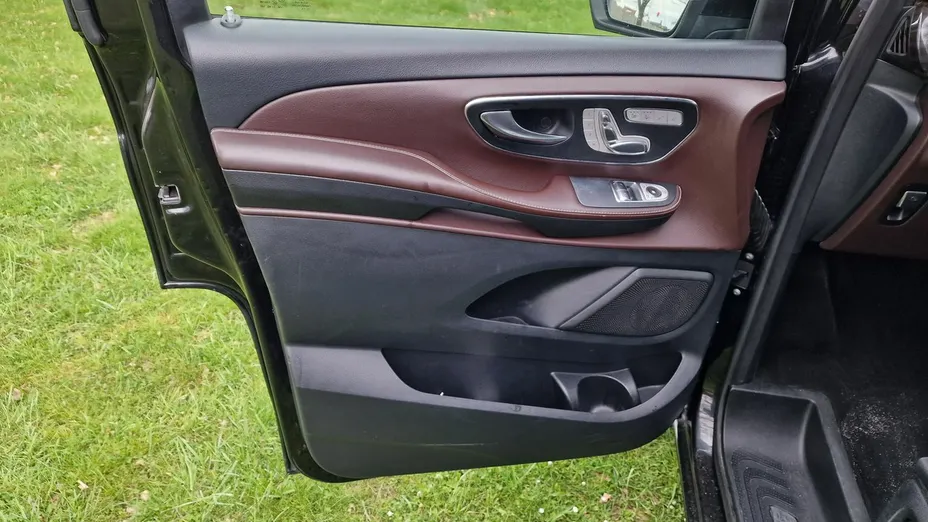 MERCEDES-BENZ V Klasa -