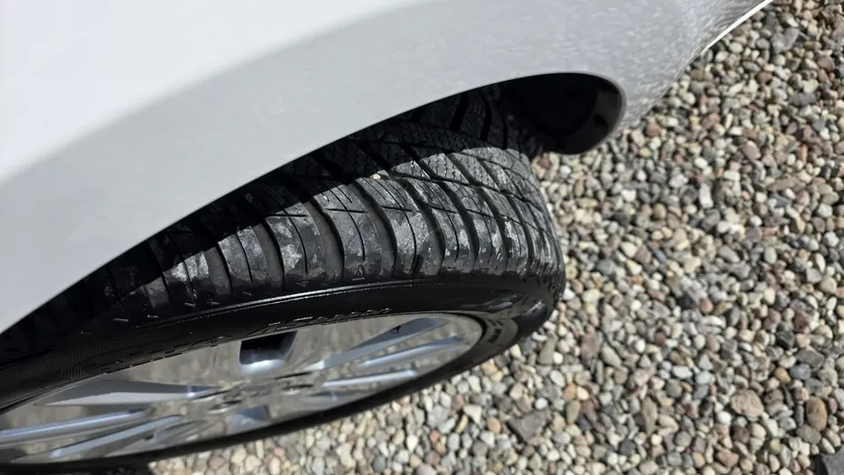 KIA Rio -