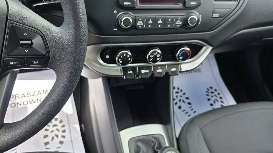 KIA Rio -
