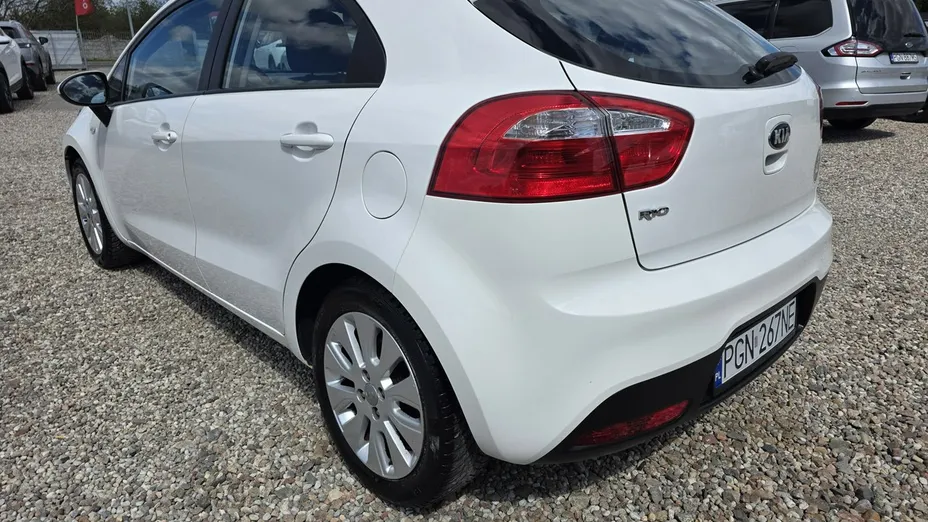 KIA Rio -