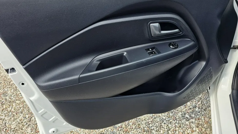 KIA Rio -