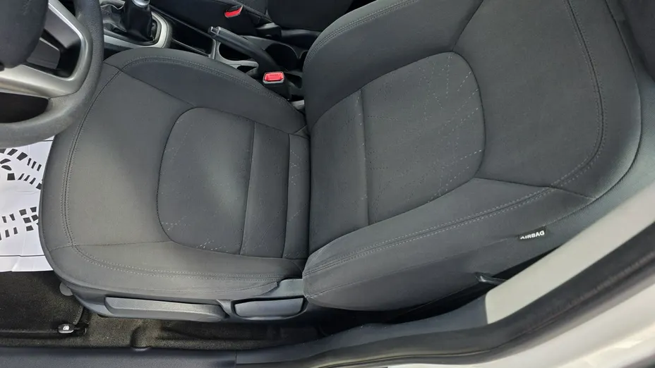 KIA Rio -