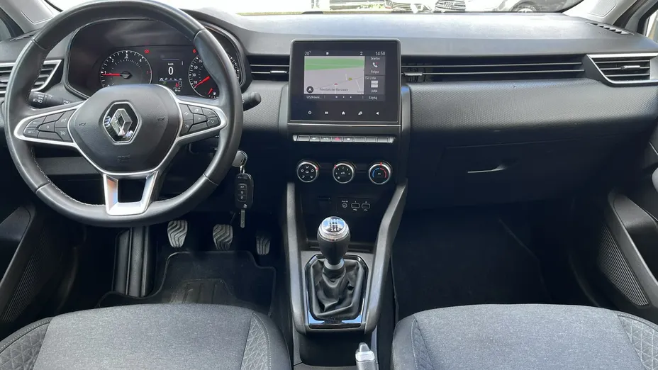 RENAULT Clio -