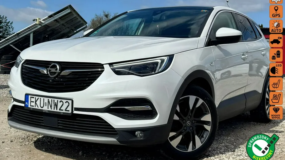 OPEL Grandland X -