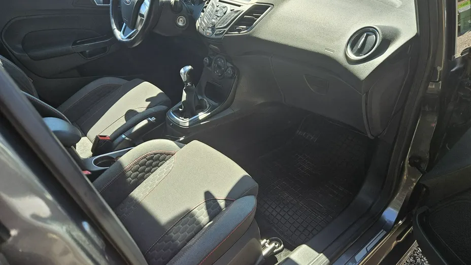 FORD Fiesta -