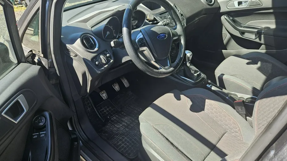 FORD Fiesta -