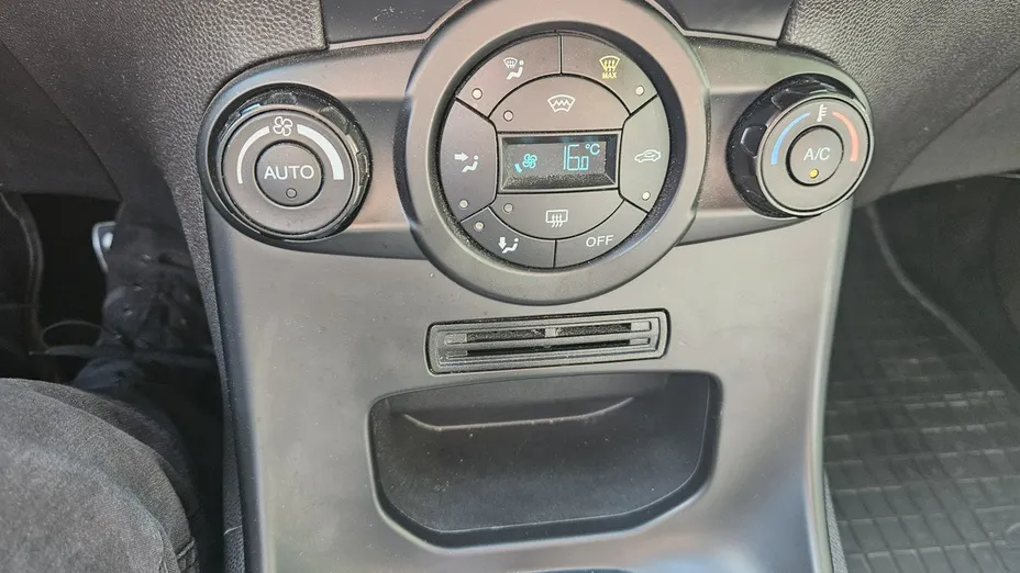 FORD Fiesta -