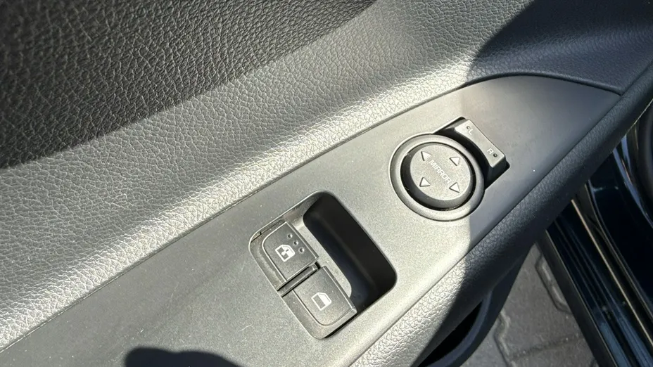 KIA Rio -