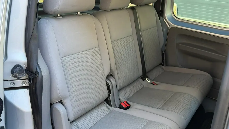 VOLKSWAGEN Caddy -