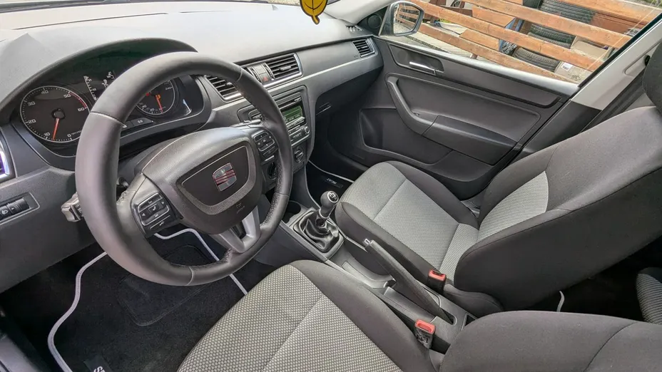 SEAT Toledo -