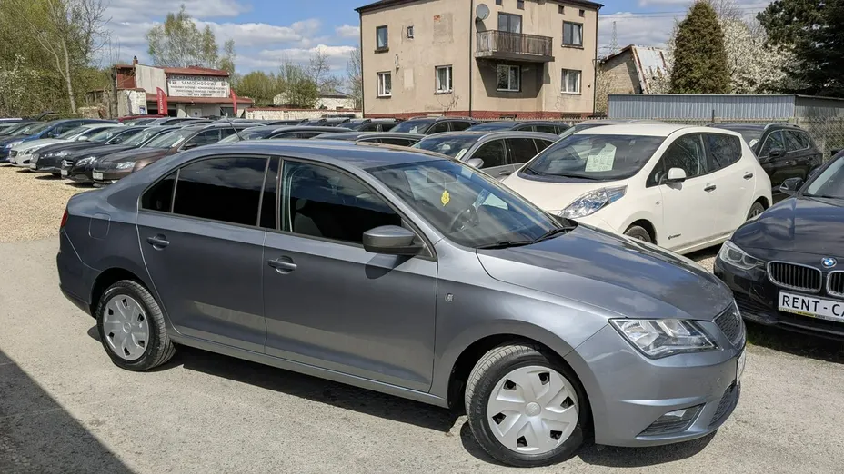 SEAT Toledo -