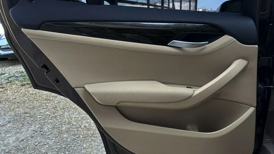 BMW X1 -